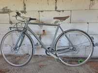 Vând bicicletă Creme Ristretto Bolt pe curea