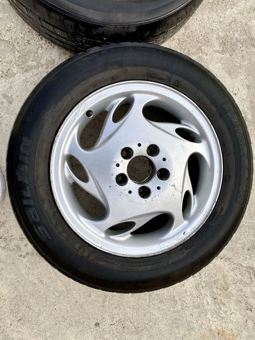 215/60R16 in stare buna