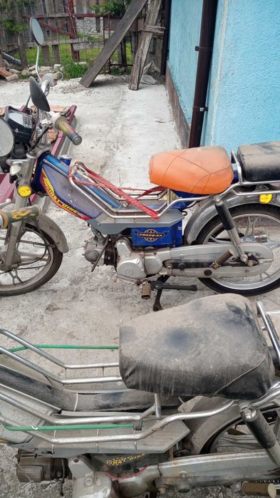 Scuter (moped) 50 CC cu patru viteze fara ambalaj manual.