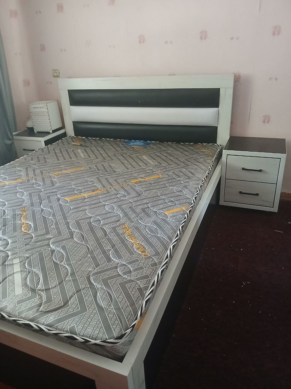 Devan garnitur tuppichka perixoshka mobile Artel xaladennik  sotiladi