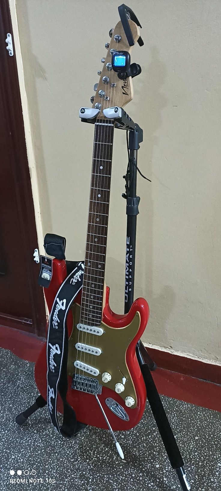 Chitară electronica stratocaster, Tip Fender Nevada 3/4.