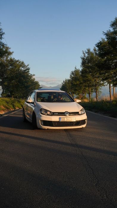 Volkswagen Golf 6 GTD • 2.0 TDI • Manuală