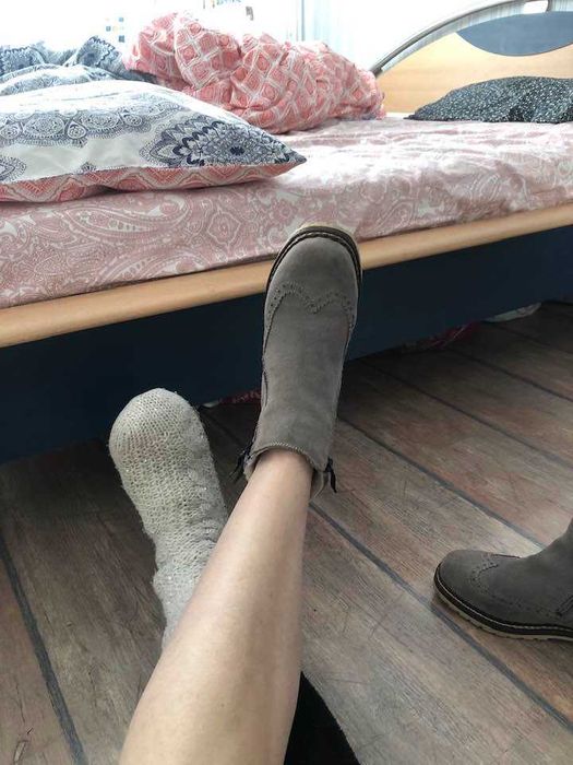 боти от естествен велур Tamaris