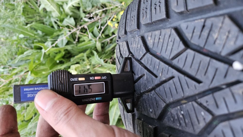 Гуми 205 55 16 семперит