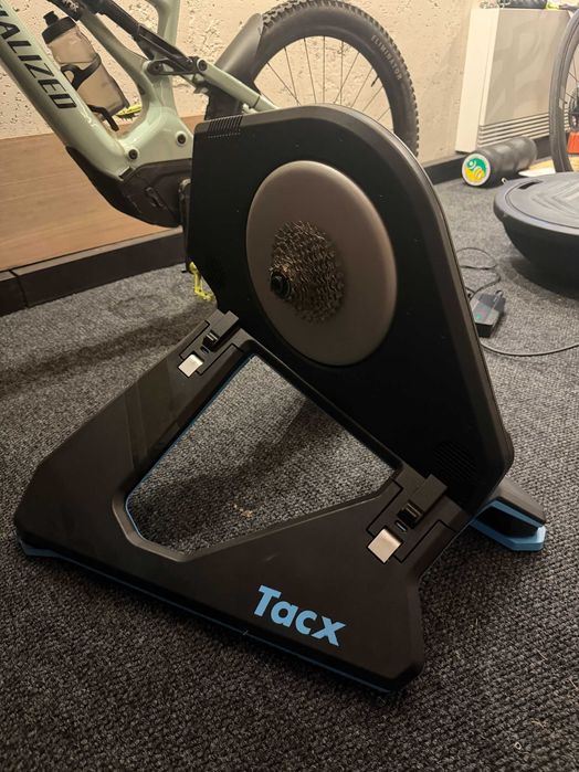 Велоергометър Garmin Tacx 2T с моушън плочи