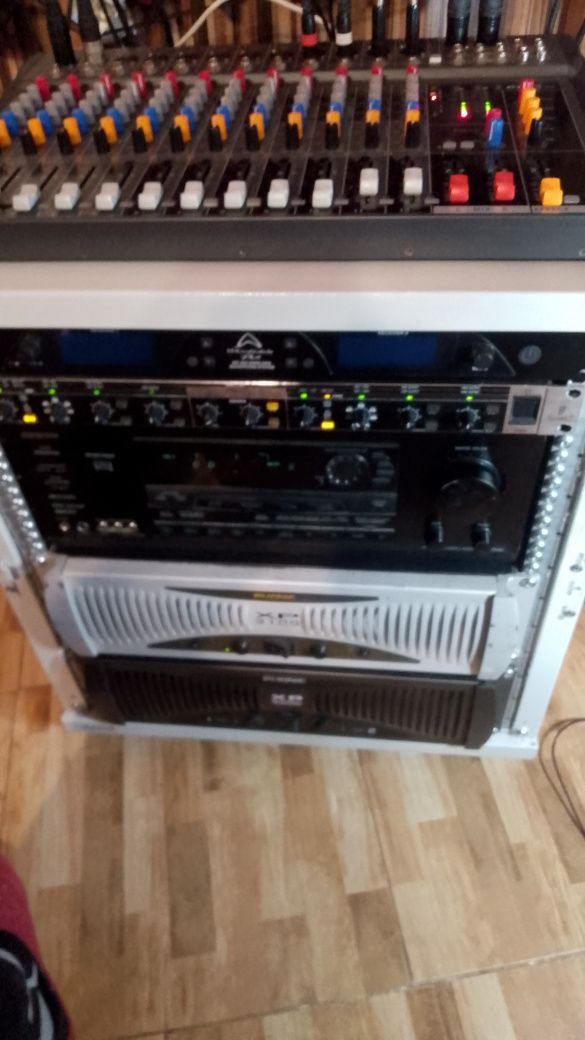 Amplificator 5000W RMS Statie Phonic XP 5000 Putere finala