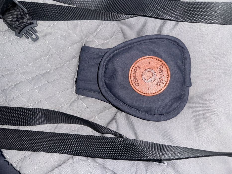 Leagan electric Lionelo Ralf- cu telecomanda si jucarie, stare f buna