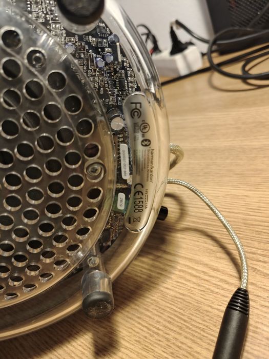 Boxa harman kardon Bluetooth, fără sursa, fara sateliti