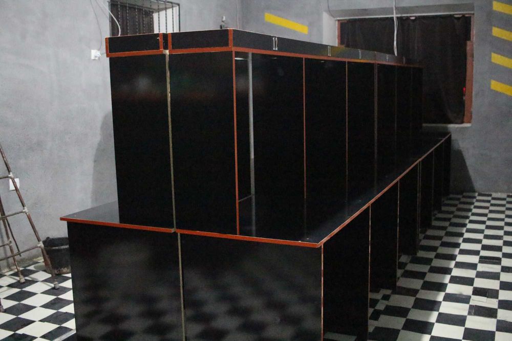 Игровой клуб учун стол