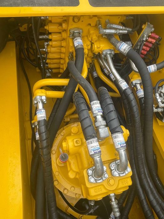 Гусеничный Komatsu 360. 10% to'lov bilan zakazga. 2023-йил.