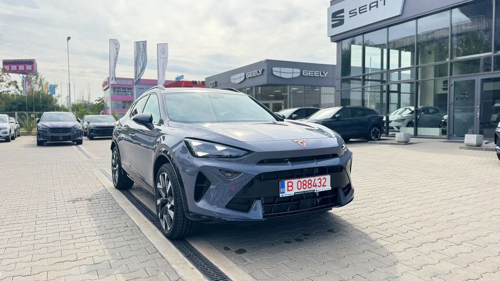 Cupra Formentor Garantie de producator, autoturism de shworoom