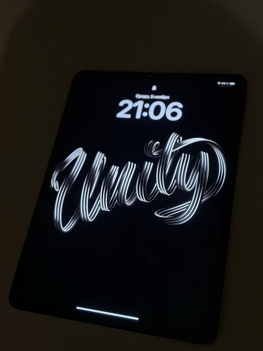 Айпад про в отличном состояние