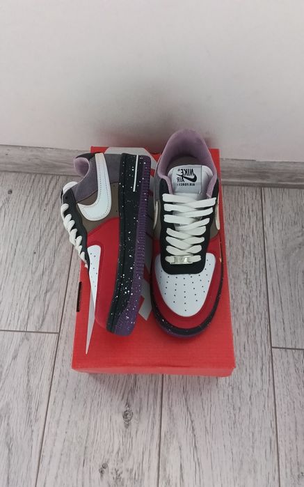 Дамски маратонки Nike 37 НОВИ