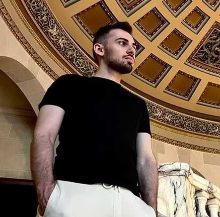 Absolvent  meditatii informatica Bucuresti online C++