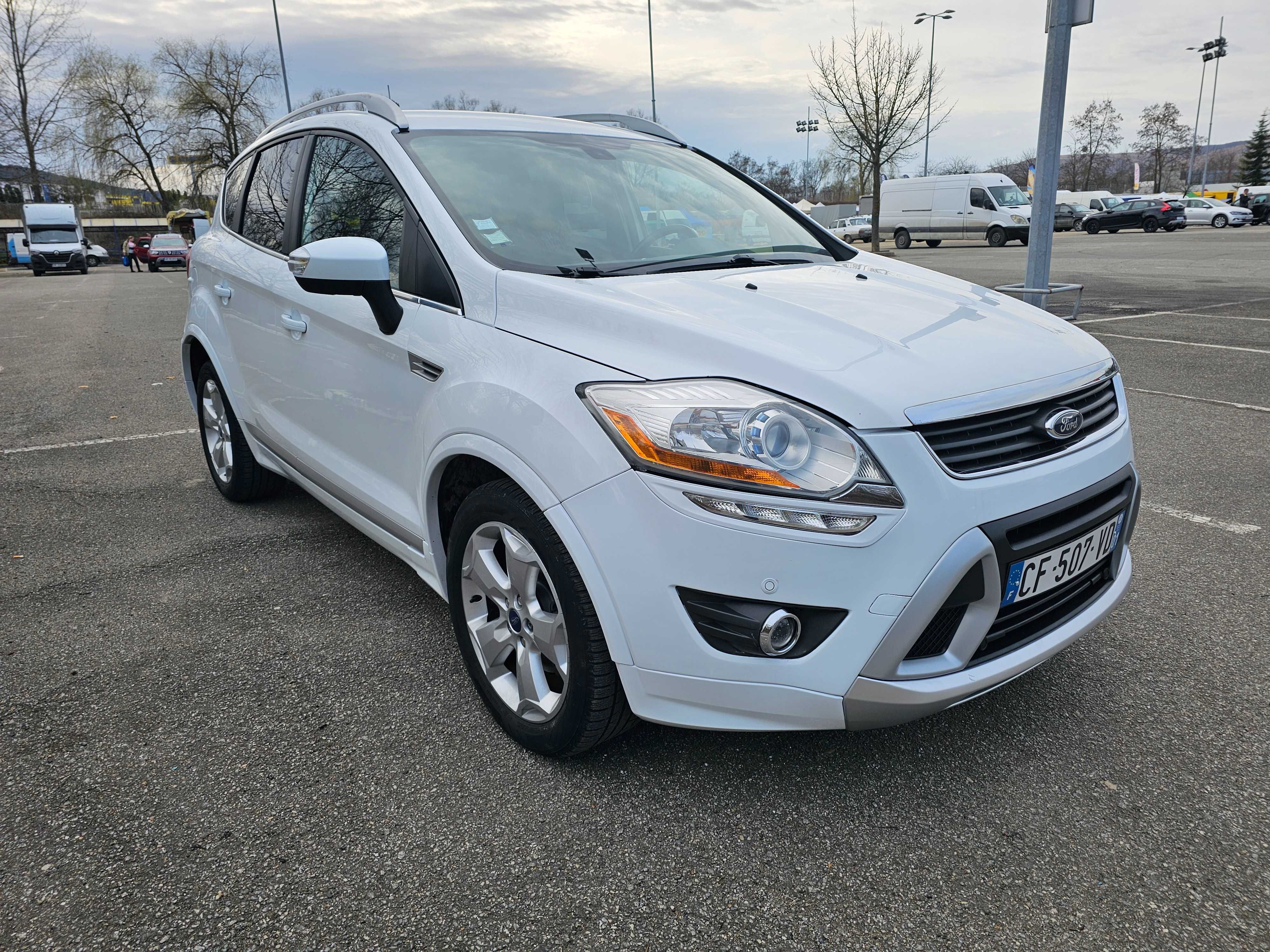 Ford Kuga 2.0 TDCi 4WD model INDIVIDUAL