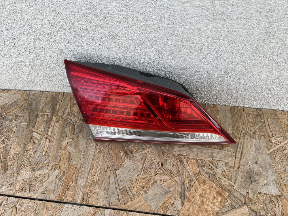 Stop tripla lampa stanga capota portbagaj Hyundai i40 Originala