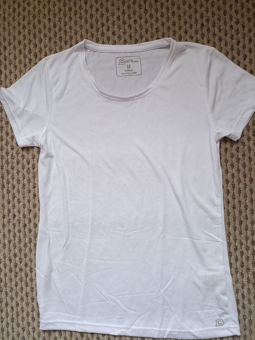 Новая Футболка спортивная женская размер М