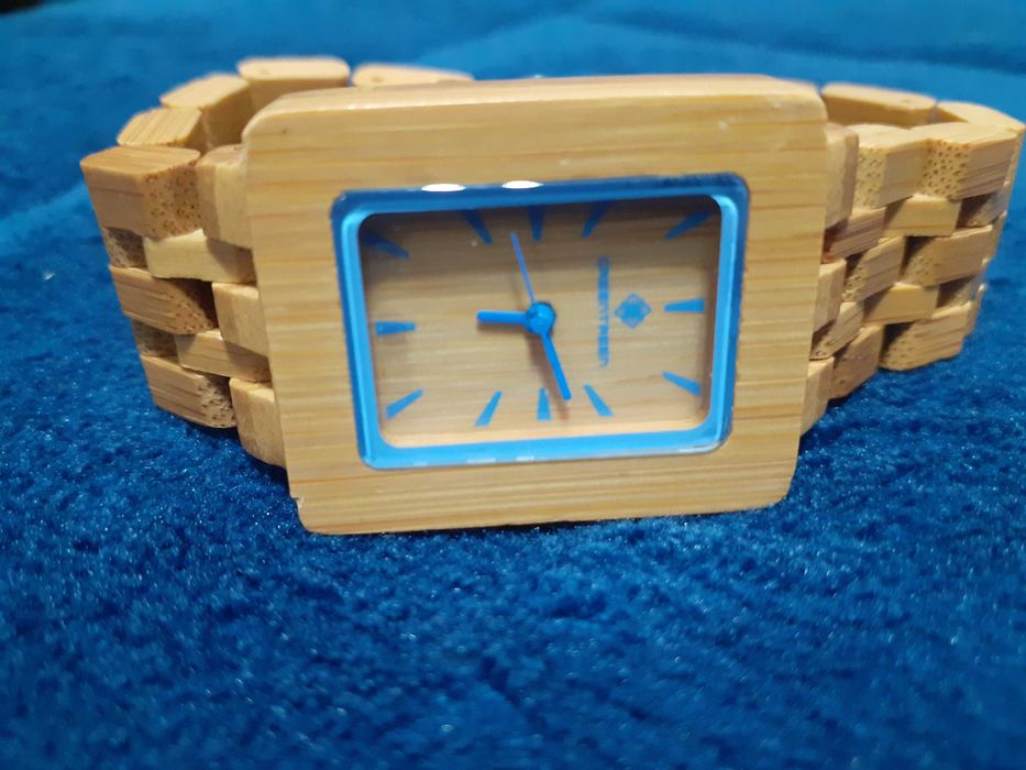 Ceas Quartz Lemn Bambus Dama ( NOU )