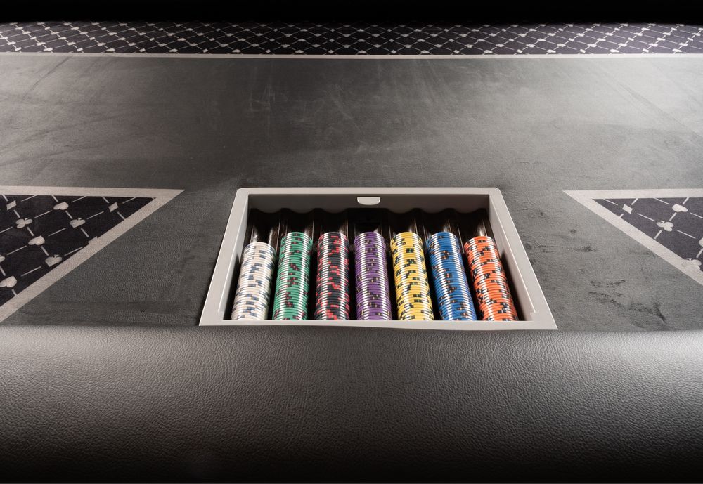 Masa poker personalizata CustomTables.eu livrare 24 ore LOGO tau stoc