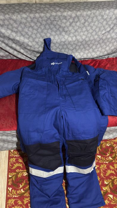 Спецодежда зимний новый в хорошем качестве