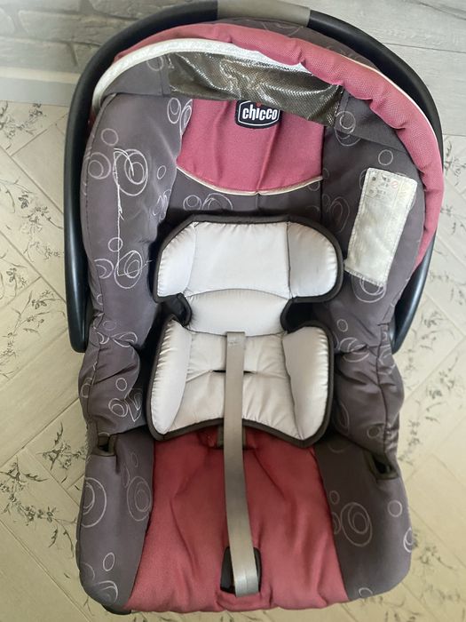 Продаеться Детское Автокресло в отличном состоянии 0-15кг