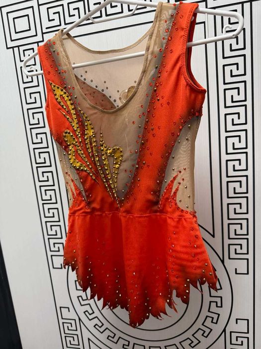 Трико за художествена гимнастика, танци, около 10-11 год