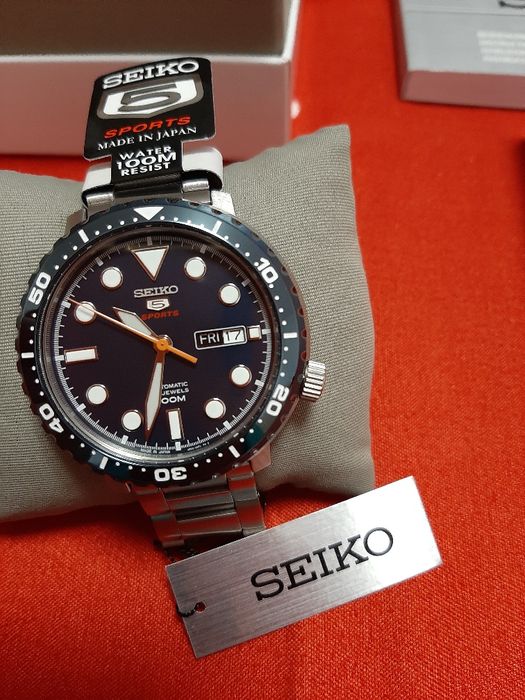 SEIKO 5 Sports Automatic Diver