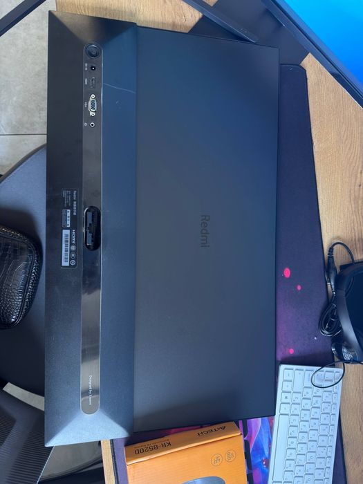 Redmi 27 75 hz ideal holatda