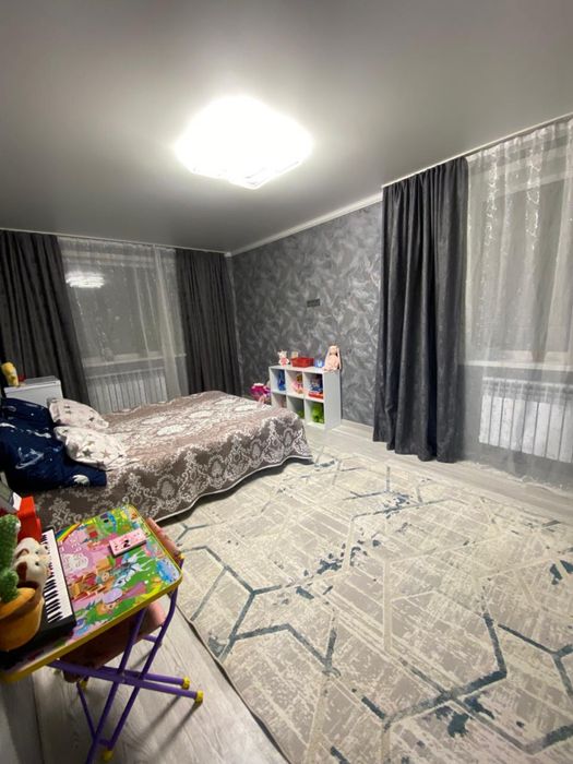 Продам 3-х комнатную на КСК