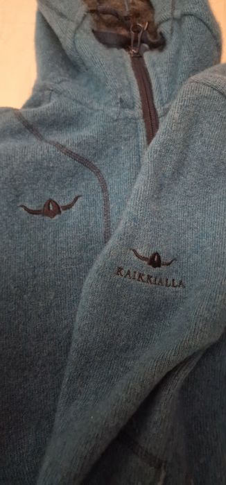 Bluza cu gluga din lana merino Kaikkialla marimea M