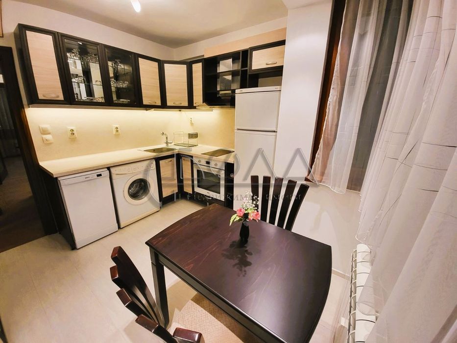 Дава се под наем Тристаен апартамент в София, Белите брези - 100 кв.м за 700 € - Снимка #1