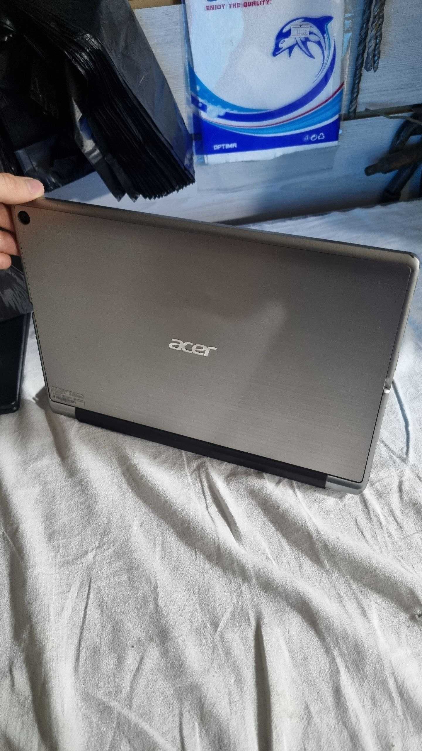 Acer Switch Alpha 12 офисный ноутбук и планшет 4/512GB 2K
