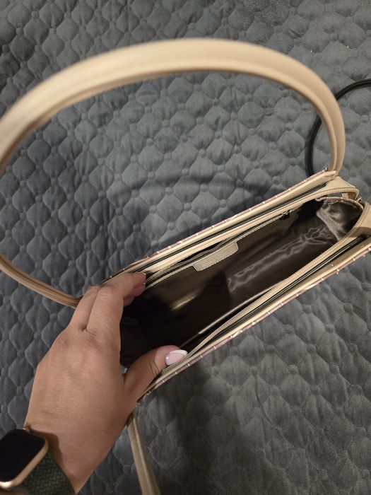 Продаются сумки-клатчи