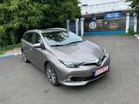 Toyota Auris Touring Sports 1.8 Hybrid Executive