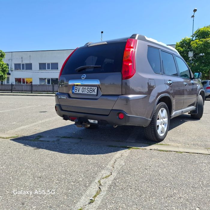Vând Nissan x-trail Model T31