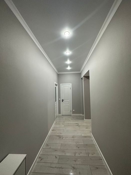 Подселение девушка