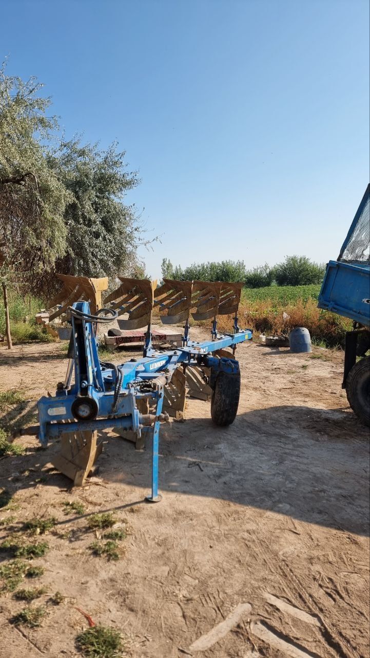 Lemken plug sotiladi