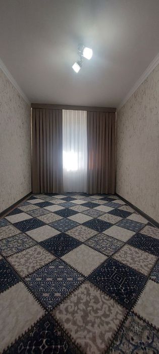 СРОЧНО  продаётся квартиа