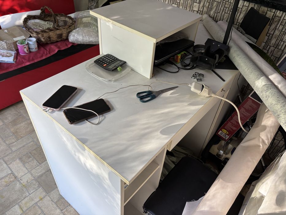 Шкаф за търговско помещение