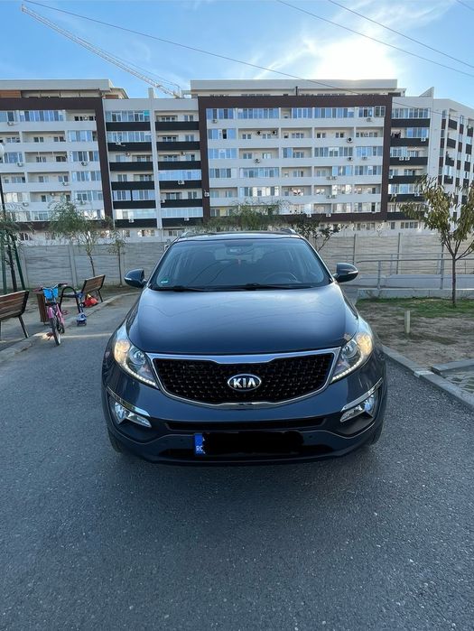 Kia Sportage KIA Sportage 2.0 CRDi AWD 136CP • Automată • 2015