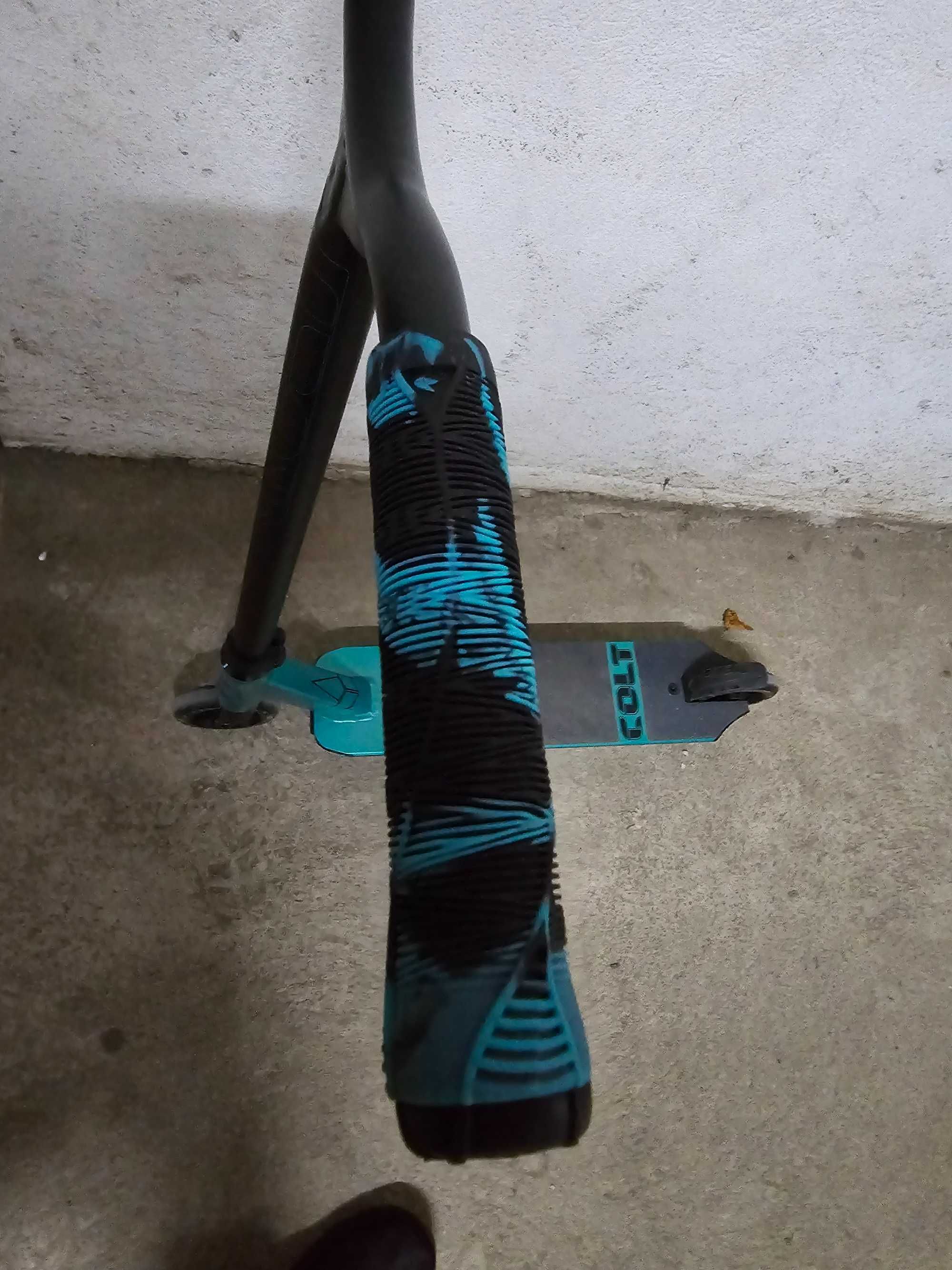 Тротинетка Blunt Colt