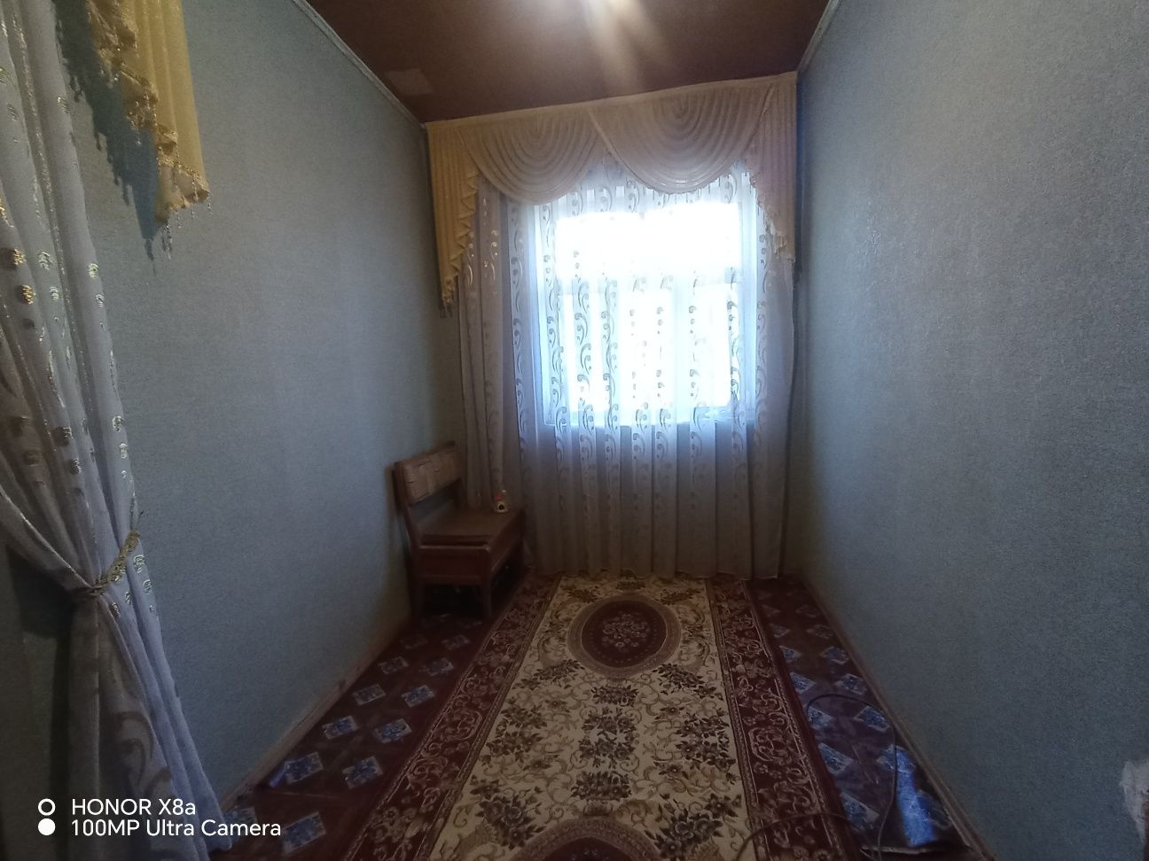 Hovlili uy sotiladi 5 xonali Chirchiq shaxar Haqiqat kochasi 64 chi uy