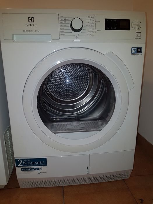 Uscator rufe Electrolux, 7 kg, pompa de caldura, A++, ca nou!