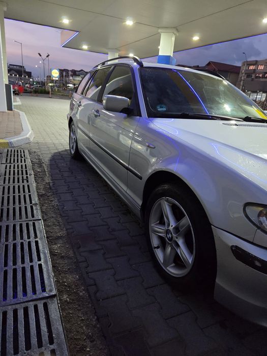 Vând BMW 320 automat – 150 CP / Top top fara rugina sau defecte