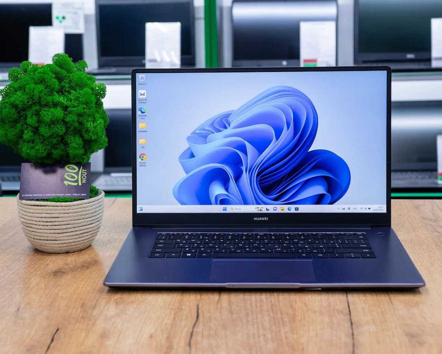Huawei MateBook D 15 Core i5-1135G7 • 8 ГБ • SSD 256 ГБ Ноутбук