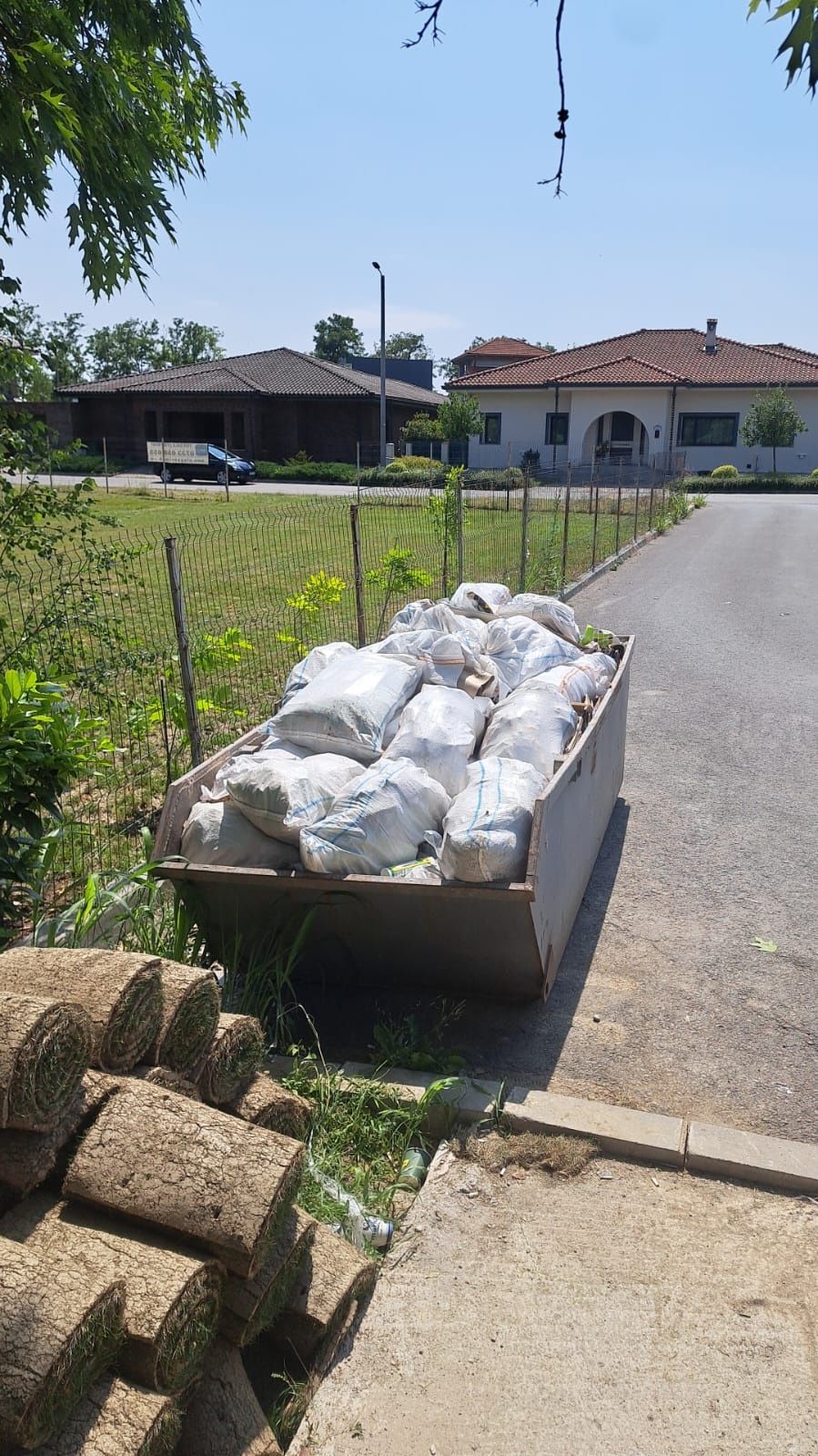 Inchirieri container moloz debarasare moloz