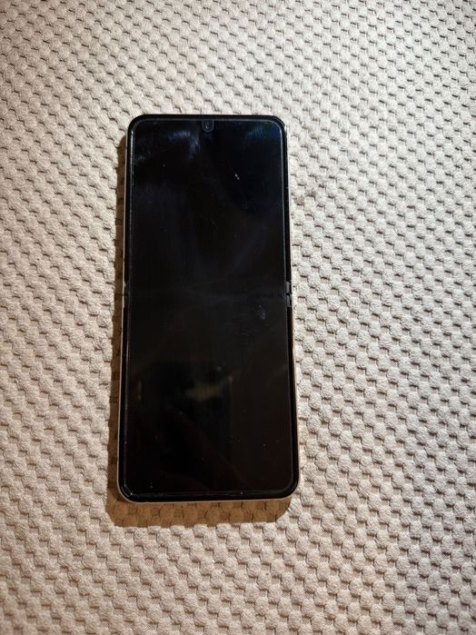 Samsung Z Flip 5