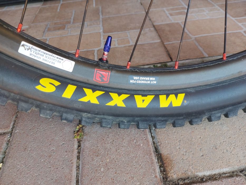 Bicicletă enduro Canyon Torque