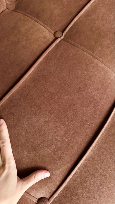 Диван, стол, стулья