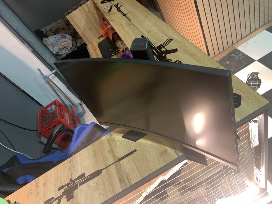 Kuchli kompyuter, MONITOR, Klaviatura mishka